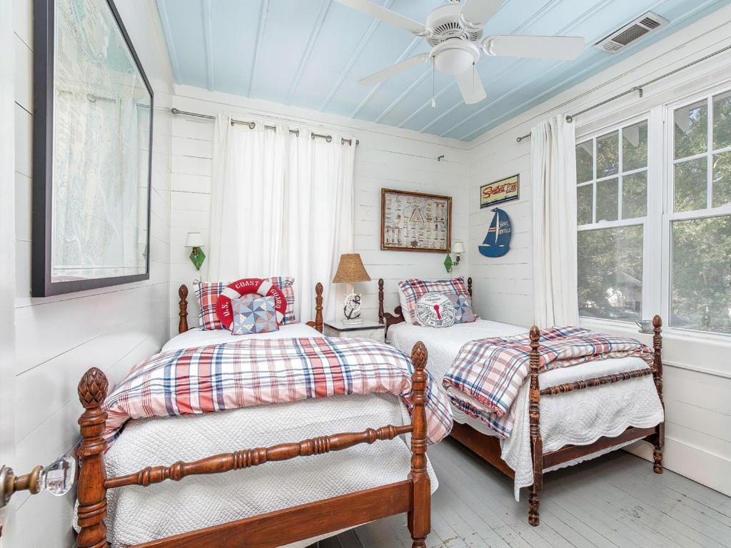 Breeze Inn Tybee Island Εξωτερικό φωτογραφία